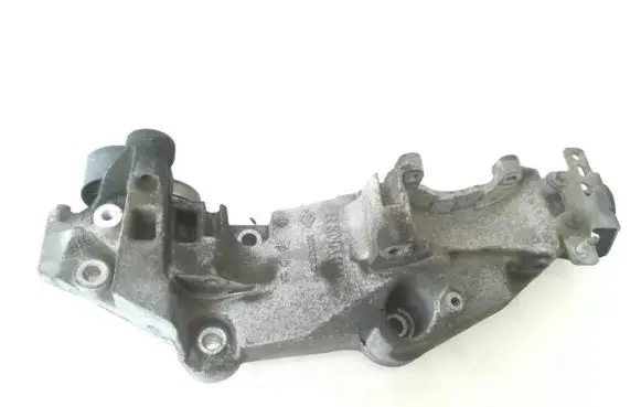 Nissan X-Trail T31 Engine mounting bracket 8200357406 8200527320