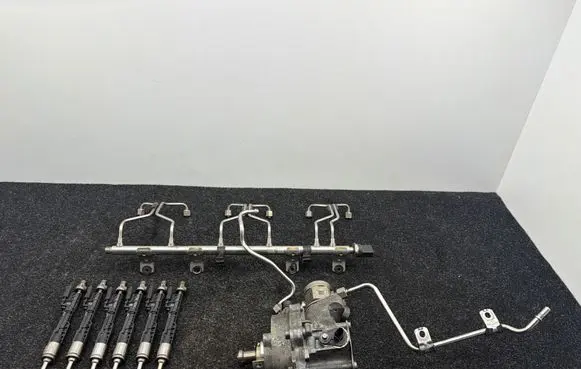 BMW 4 F32 F33 Fuel injection system set 8604231 7649710 0261500