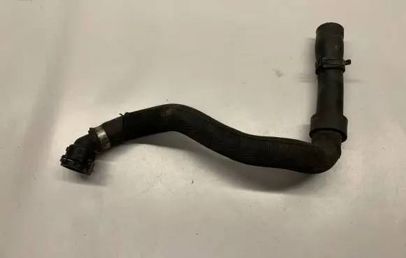 BMW 7 F01 F02 F03 F04 Engine coolant pipe/hose 15476810 757542904
