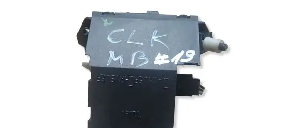 Mercedes-Benz CLK A209 C209 Loading door lock A1717600185