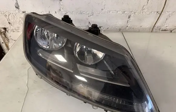 Seat Alhambra (Mk2) Headlight/headlamp 7N5941006C 0301243602