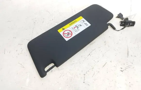 Sun visor