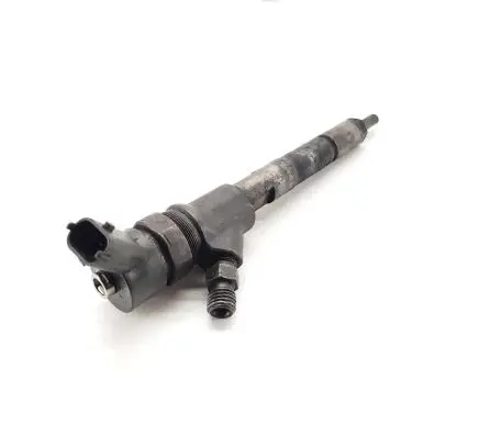 Toyota Yaris Fuel injector 0445110215 2367033030