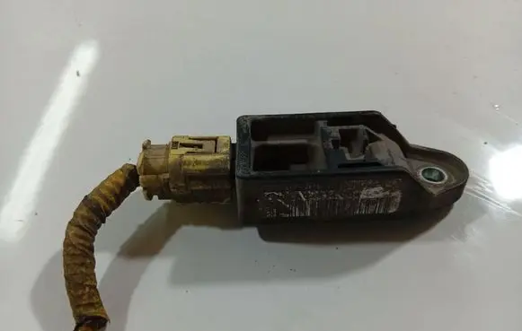 Honda FR-V Airbag deployment crash/impact sensor 77930SFEJ110M2 77930-SFE-J110-M2