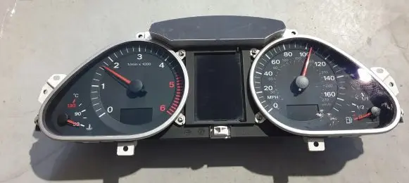 Audi A6 S6 C6 4F Speedometer (instrument cluster) 4F0920950R