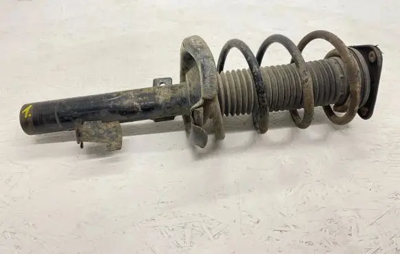 Ford Focus C-MAX Front shock absorber with coil spring 3M5118045CCJ