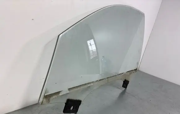 Audi A6 S6 C7 4G Front door window glass four-door 4G0845021A
