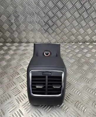 Audi Q3 8U Other center console (tunnel) element 8u0864376a