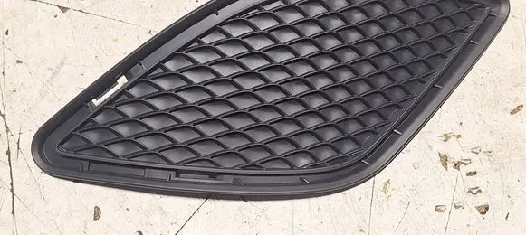 Mercedes-Benz CLA C117 X117 W117 Front bumper lower grill A1178850422 11279981 285000028