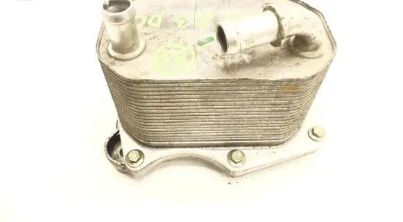 Nissan Navara D23 Engine oil radiator 