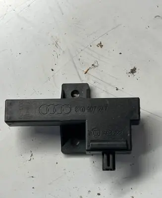 Audi Q5 SQ5 Keyless (KESSY) go control unit/module 8K0907247 33542221