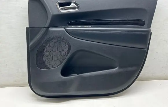 Dodge Durango III Front door card panel trim 6XC407A8AB 62662D 62008555