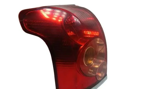 Toyota Avensis T250 Rear/tail lights 145738-KASACJA 145738