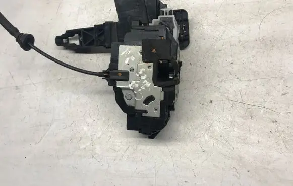 Front door lock