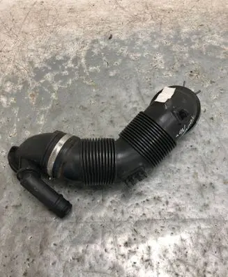 Volkswagen Touran III Air intake hose/pipe 5Q0129635 5QA129654G