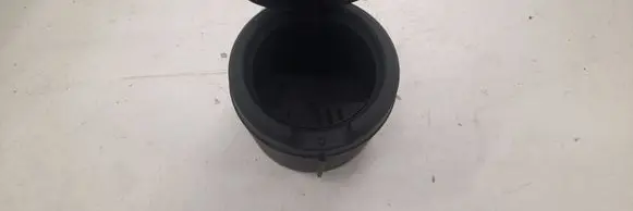 KIA Sorento Ashtray (front) 84550A5000 AT1921 PA6GGF25