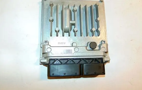 Mercedes-Benz Vito Viano W639 Engine control unit/module A6511501879 A0054469640 28254848