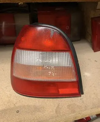 Nissan Sunny Rear/tail lights 22063324
