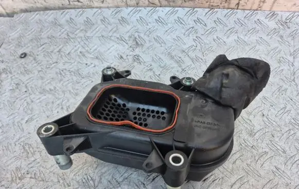 Intake resonator