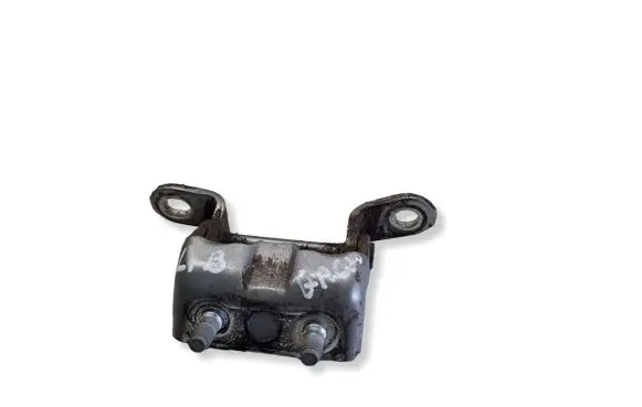 Nissan Qashqai Rear door upper hinge 