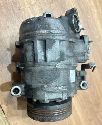 BMW 7 E65 E66 Air conditioning (A/C) compressor (pump) 6983098 7SEU17C 22527010