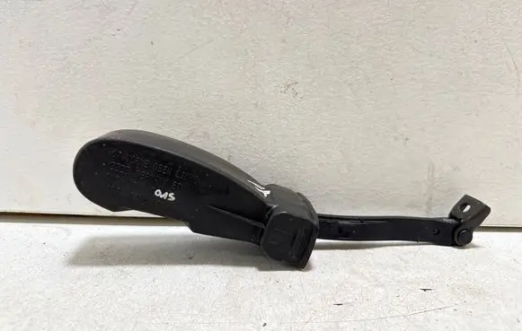 Audi Q7 4M Front door check strap stopper 4M0837267