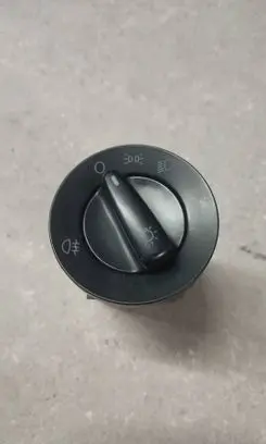 Skoda Fabia Mk2 (5J) Light switch 1C0941531