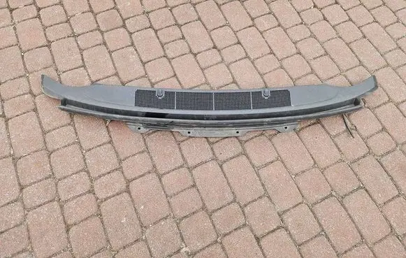 Opel Zafira C Wiper trim 13422832