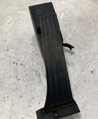 BMW 3 E90 E91 Accelerator throttle pedal 6786286