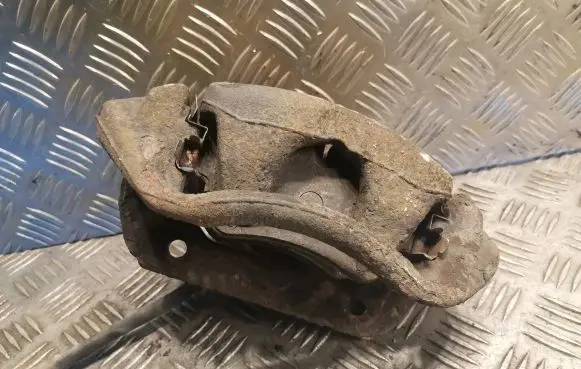 Mercedes-Benz CLK A209 C209 Front brake caliper