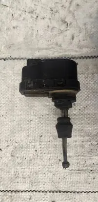 Opel Frontera A Headlight level adjustment motor 307851328