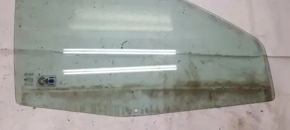 Fiat Punto (176) Front door window glass four-door pilka
