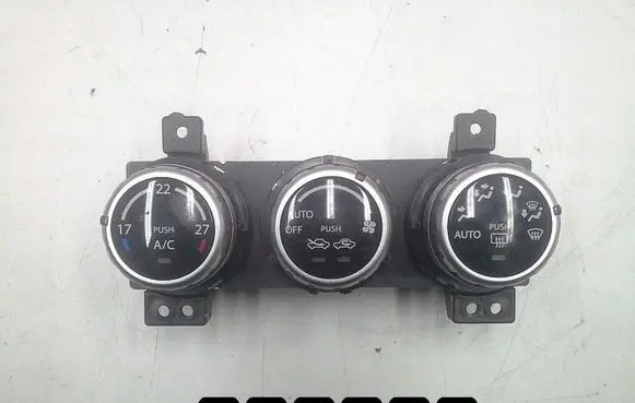 Suzuki SX4 Climate control unit 39510-79j02