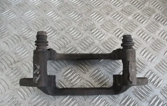 Peugeot 407 Front Brake Caliper Pad/Carrier 