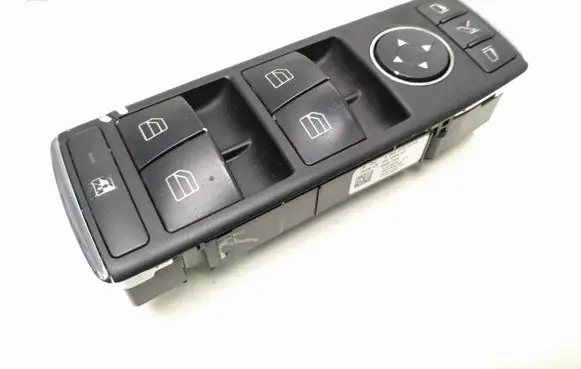 Mercedes-Benz C W204 Electric window control switch A2048703558 03139401