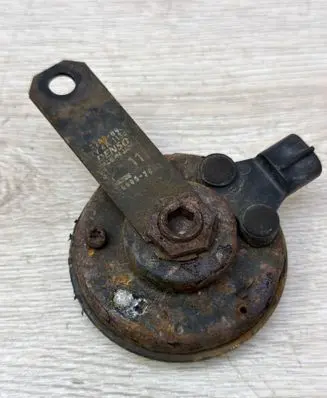 Suzuki Liana Horn signal E130026