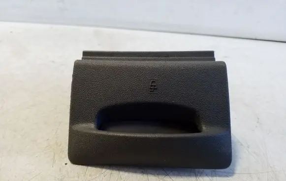 Iveco Daily 5th gen Cup holder 