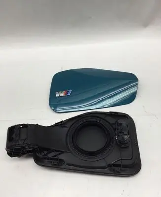 BMW X1 U11 Fuel tank cap 14290410 9447698