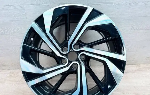 Nissan Qashqai J12 R20 alloy rim 6UA6A