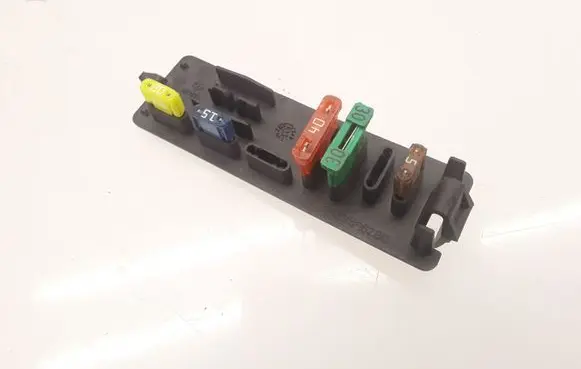 Citroen C5 Fuse box cover 9637466280