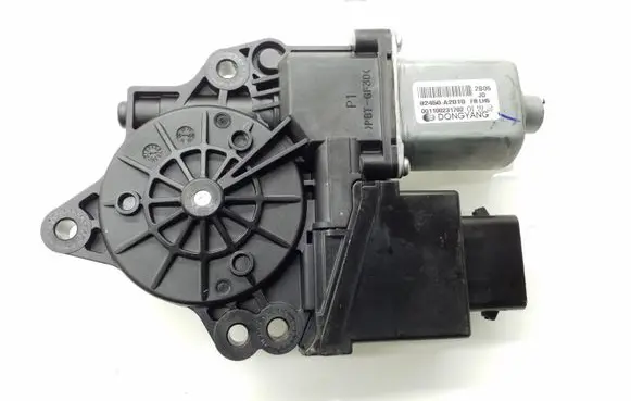 KIA Ceed Front door window regulator motor 82450A2010