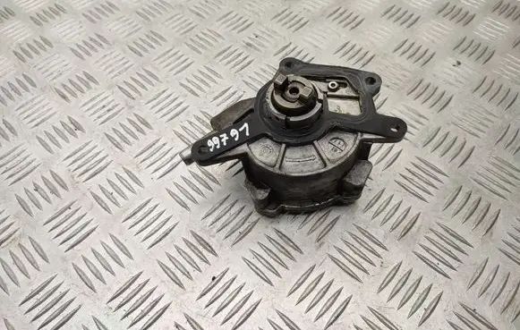 Mercedes-Benz E W212 Vacuum pump A6422300165