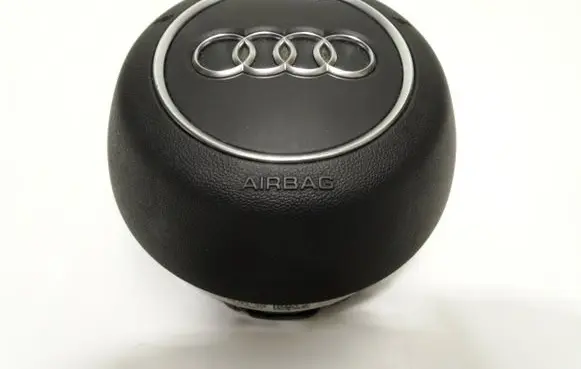 Audi A3 S3 8V Steering wheel airbag 8V0880201DN 670TW600M23WKK T81A201A