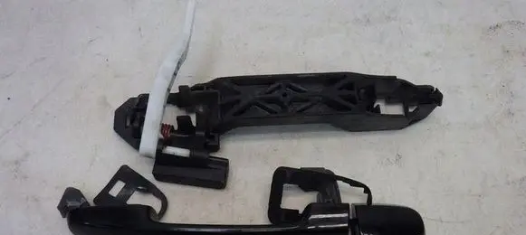 Toyota RAV 4 (XA30) Rear door exterior handle/bracket PRAWY