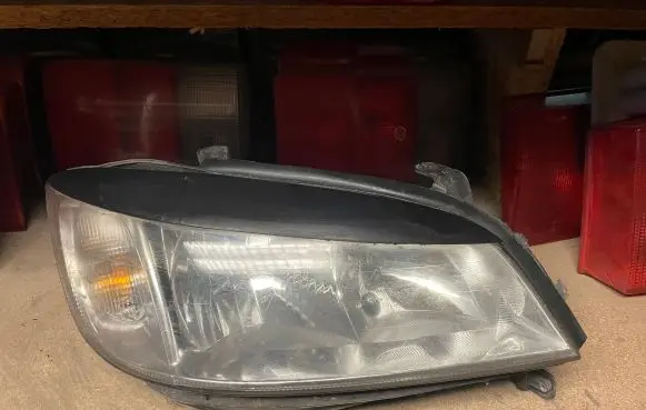 Opel Zafira A Headlight/headlamp 4421122 200111