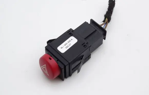 Seat Ibiza III (6L) Hazard light switch 6L1953235A