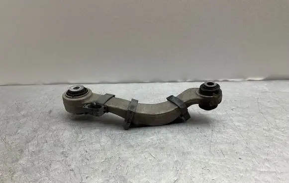 BMW 7 F01 F02 F03 F04 Rear upper control arm/wishbone 6782132