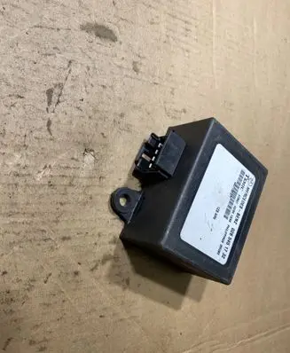 Mercedes-Benz Sprinter W901 W902 W903 W904 Immobilizer control unit/module 0265451732
