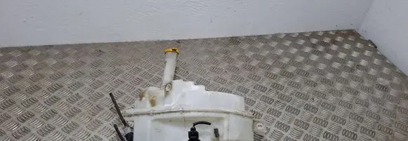 Mazda 3 I Windshield washer fluid reservoir/tank 860142721