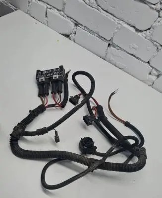 Coolant fan relay
